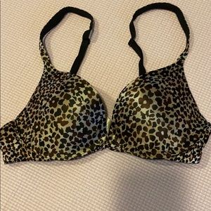 Victoria’s Secret push up bra